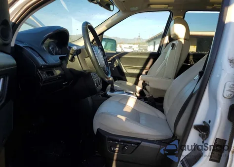 2015 Land Rover Lr2 Hse Luxury z USA, uszkodzony, nr VIN SALFT2BG2FH422927